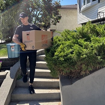 Senior moving services Vancouver