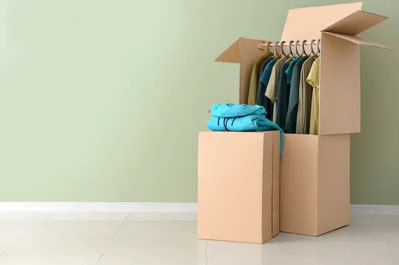How to Pack Clothes for a Move: Tips for a Smooth Transition