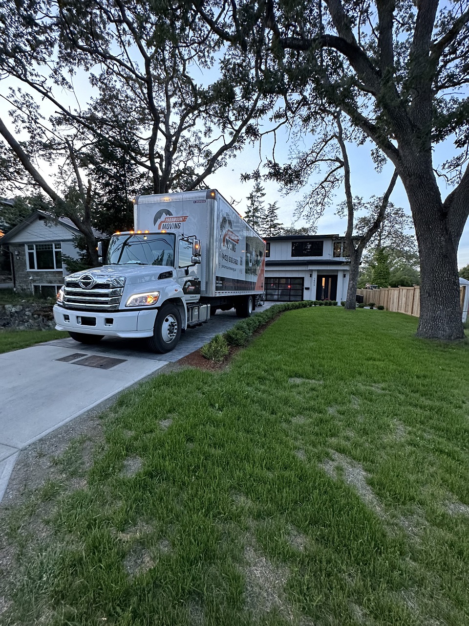 West Vancouver movers