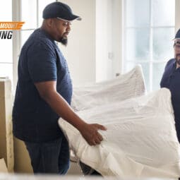 A safety-conscious moving company provides some tips on how to move safely.