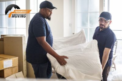 A safety-conscious moving company provides some tips on how to move safely.