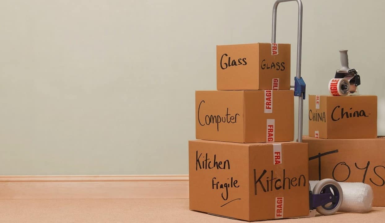 K.I.S.S.: Keeping it Super Simple: 15 Moving Hacks to Help You