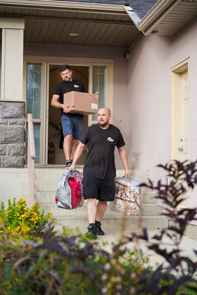 Moving companies Bragg Creek